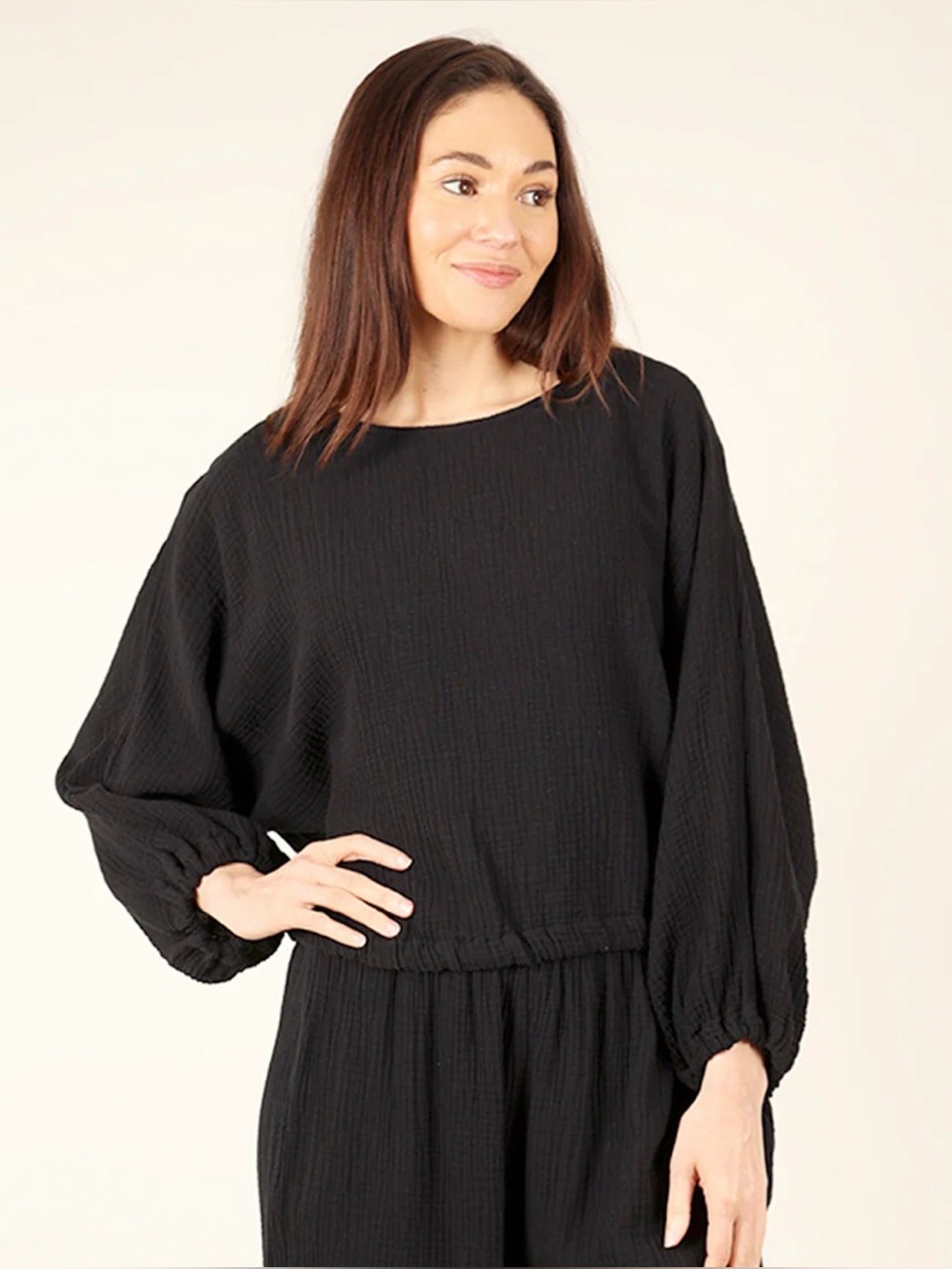 Bryn Walker Black GIANNA Textured Long-Sleeve Cropped Shirt Size M